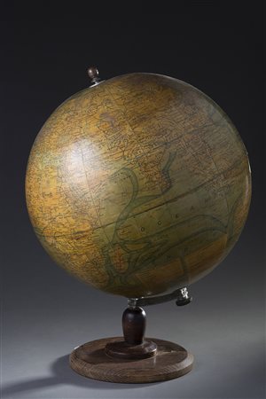 Globo terrestre edito da Girard et Barrere Parigi poggiante su supporto...
