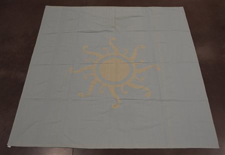 Copriletto matrimoniale in cotone color azzurro e ricamo sardo color panna...