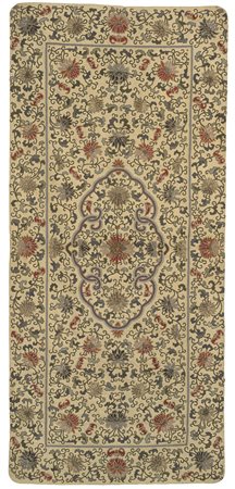 Coperta per 'kang' imperiale in seta gialla chiara ricamata, con fili dorati...