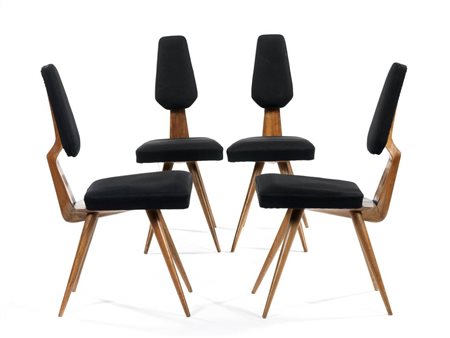 Dieci sedie Italia, 1955 circa Massello di noce tornito cm 93 h x 50 x 38 (10)