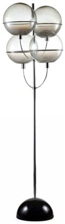 Vico Magistretti (Milano, 1920-2007) Lampada Colleoni Produzione: Knoll, 1969...