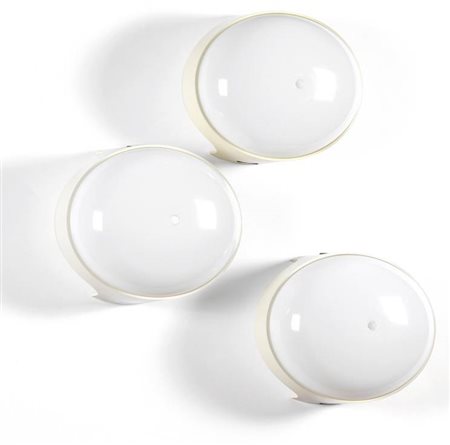 Joe Colombo (Milano, 1930-1971) Tre applique 4335 Produzione: Kartell, 1965...