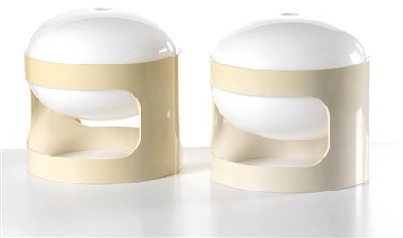 Joe Colombo (Milano, 1930-1971) Due lampade KD 4027 Produzione: Kartell, 1965...