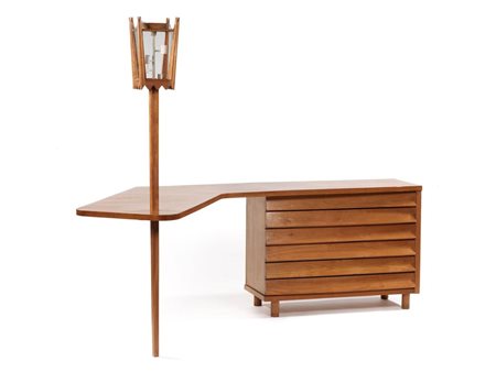 Scrivania con lampione Italia, 1950 Mobile in noce, supporto delle lampade in...