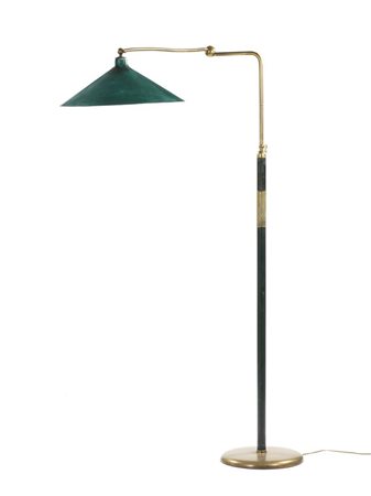 Lampada da terra Produzione: Arredoluce, 1950 Fusto e braccio in ottone,...