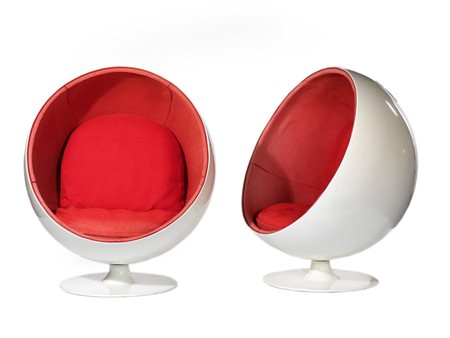 Eero Aarnio (Helsinki, 1932) Due poltrone Ball Produzione: Asko, 1963...