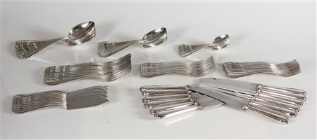 MANIFATTURA DEL XX SECOLO Servizio di posate da 12. Metallo argentato. ....