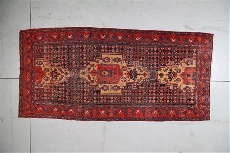 KELLEY MALAYER Tappeto orientale. Persia. 1880. Lana e cotone. Cm 164,00 x...