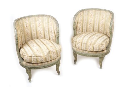COPPIA DI POLTRONE A POZZETTO Francia, fine XIX Sec. in legno laccato verde,...