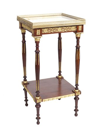TAVOLINO IN MOGANO NAPOLEONE III Francia, XIX Sec. piano quadrato in marmo...