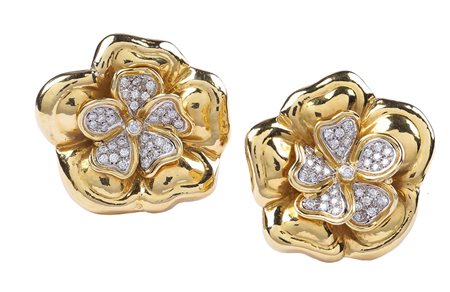 ORECCHINI A MOTIVO FLOREALE IN ORO GIALLO 18KT firmati F. Moroni Roma con...