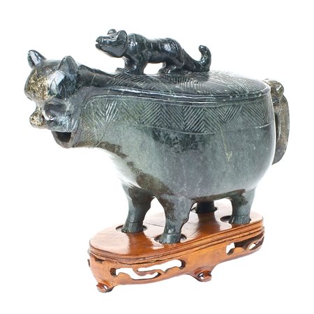 PARTICOLARE TEIERA IN PIETRA DURA manifattura orientale, XX Sec. a foggia di...