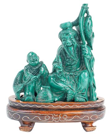 GRUPPO IN MALACHITE Cina, XIX Sec. raffigurante un saggio con bambino,...