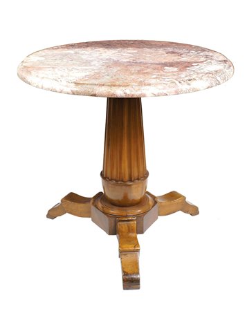 TAVOLINO DA CENTRO Italia, XIX Sec. piano circolare in marmo rosa, poggiante...