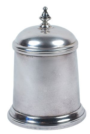 SCATOLA CON COPERCHIO IN ARGENTO Italia, XX Sec. a corpo liscio, h. cm. 14 AN...