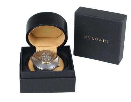 BULGARI, PORTA PILLOLE IN ARGENTO XX Sec. di forma circolare, coperchio...