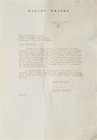Brando, Marlon Lettera dattiloscritta firmata Una pagina in 4°, 265 x 182...