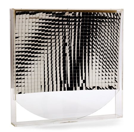 Adolf Luther Krefeld-Uerdingen 1912 - 1990 Senza titolo, 1975 Plexiglass e...