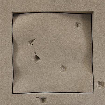 PERONE GIUSEPPE 1972Senza titolo, 2009legno, sabbia e resine cm. 85x83x10,5;...