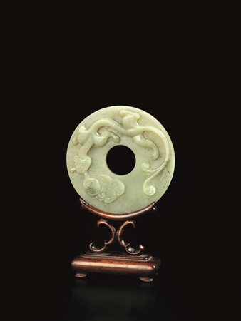 DISCO &quot;BI&quot;, CINA, DINASTIA QING, SECC. XVIII-XIX in giada verde...