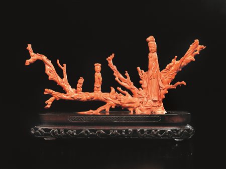 SCULTURA, CINA, SEC. XIX in corallo , modellato nella forma di un ramo con...