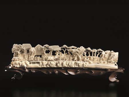 INTAGLIO, CINA, SEC. XIX in avorio, raffigurante paesaggio con scene di vita...