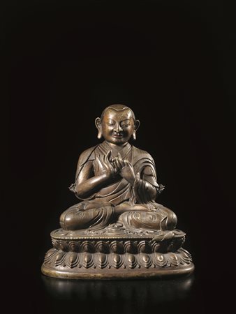 SCULTURA CINO TIBETANA, SEC. XVIII PERIODO QIANLONG (1736-1795) in bronzo con...