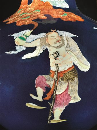 COPPIA DI VASI TIANQIUPING, CINA, SECC. XIX-XX in porcellana policroma a...