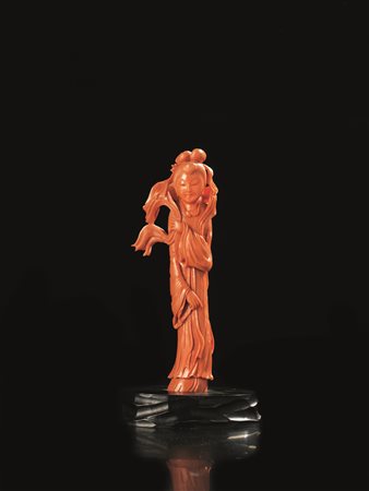 INTAGLIO, CINA, SEC. XIX in corallo, raffigurante Guanyin stante...