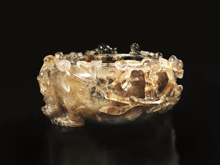 GRANDE CONTENITORE SCIACQUAPENNELLI, CINA, SECC. XIX-XX in quarzo brunito, i...