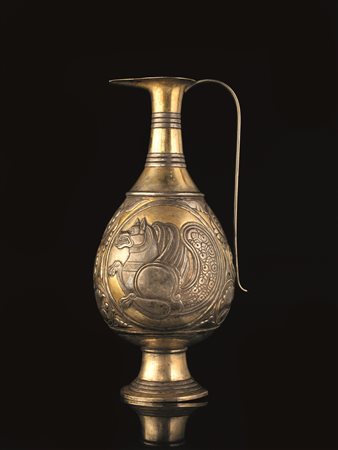 BROCCA SASANIDE Materia e tecnica: argento parzialmente dorato, sbalzato e...