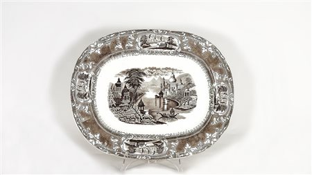 VASSOIO IN TERRAGLIA INGLESE decorato con paesaggio in monocromia marrone...