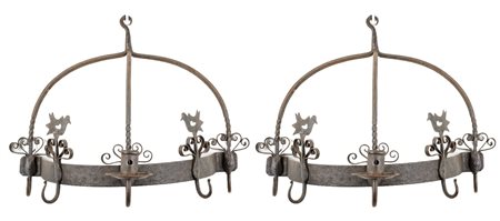 TRE APPLIQUES in ferro. Francia XX secolo Misure: cm 47,5 x 30 x h36