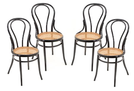 QUATTRO SEDIE Josef Awcrek in faggio curvato a fuoco (seduta h cm 48). Primi...