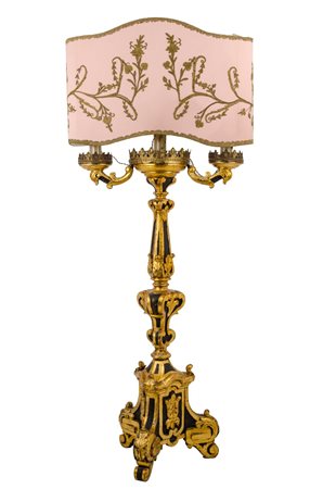 CANDELABRO da terra a tre fiamme in legno laccato e dorato con ventola...