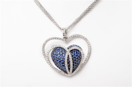 COLLANA in oro bianco 18 Kt. con zaffiri (Kt. 4.72) e brillanti (Ct. 1.80)...