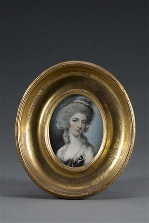 Scuola del sec. XIX "Ritratto di gentil donna" miniatura ovale su avorio (cm...