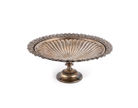 Alzata in argento, Italia, XX secolo