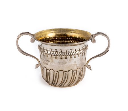 Coppa da porringer in argento 925, XX secolo