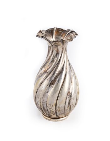 Vaso in argento, Italia, XX secolo
