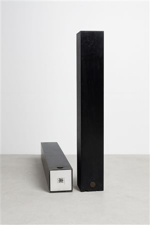 Coppia di posacenere da terra modello 'Ponza' mod. 2001A