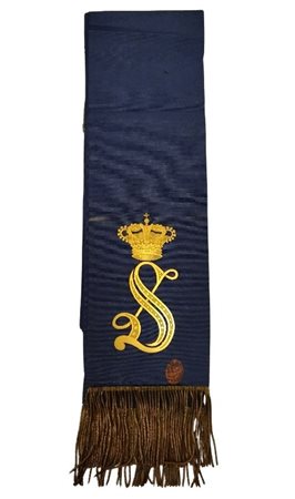  
Fascia azzurra con monogramma del Senato del Regno prima metà XX sec.
 
