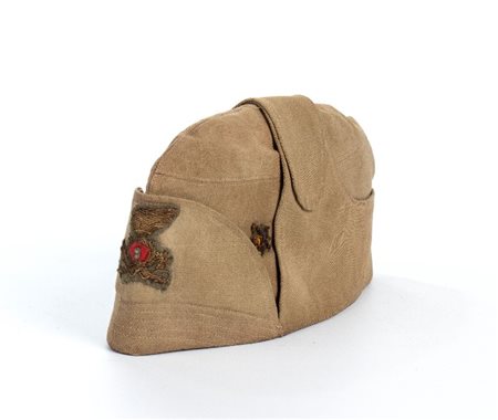  
Bustina coloniale da ufficiale del Genio Militare prima metà XX sec.
 