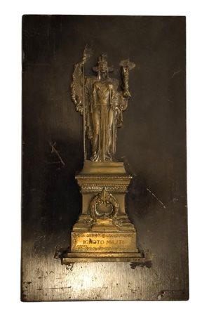  
Bassorilievo in bronzo, monumento al Milite Ignoto primo quarto XX sec.
fusione di bronzo su tavola 24x42
