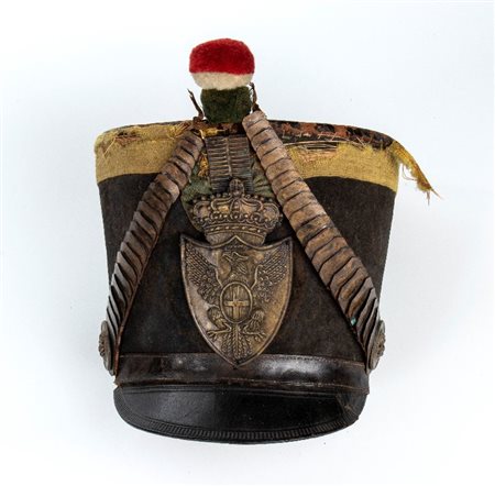  
Italia, Regno di Sardegna, Shako da truppa di fanteria prima metà XIX sec.
 