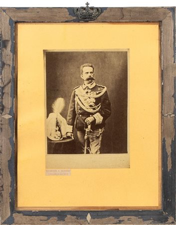  
Foto di Re Umberto I in cornice 
 36,5x45