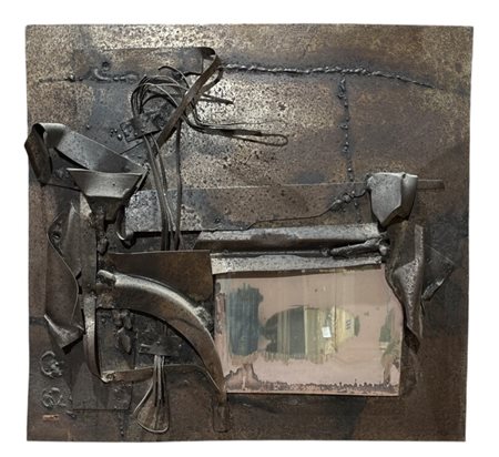 Franco Garelli (1909 - 1973) Figura con specchio 1962 rilievo in ferro con...