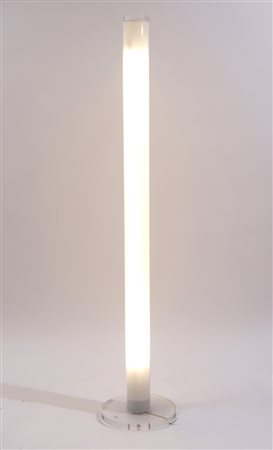 Lampada da terra Anni '80 Lampada da terra Anni '80 del XX secolo plexiglass...