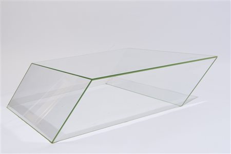 Piero Lissoni (1956 - ) Tavolino da caffè, mod. "Wireframe" vetro H. 25 x 72...