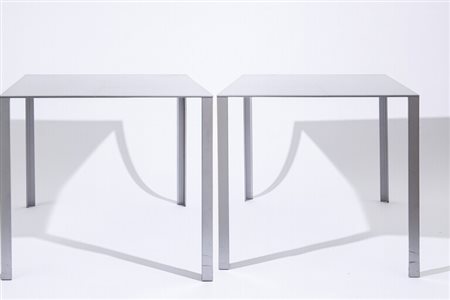 Jean Nouvel (1945 - ) Coppia di Tavoli, mod. "Less" 1993 metallo 72 x 140 x...